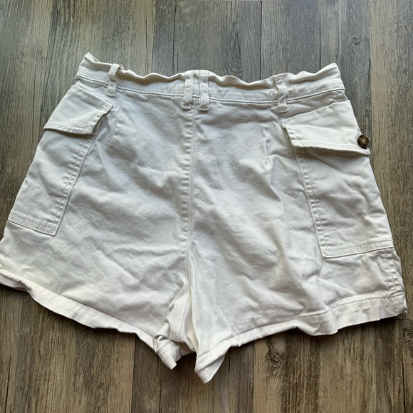 White Cotton Frame Denim High Waist Shorts - Picture 6 of 6